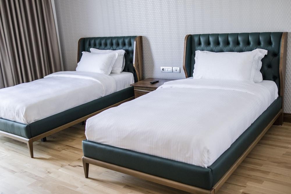 Prestige Resort Durres Qerret Extérieur photo