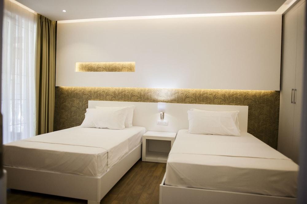 Prestige Resort Durres Qerret Extérieur photo